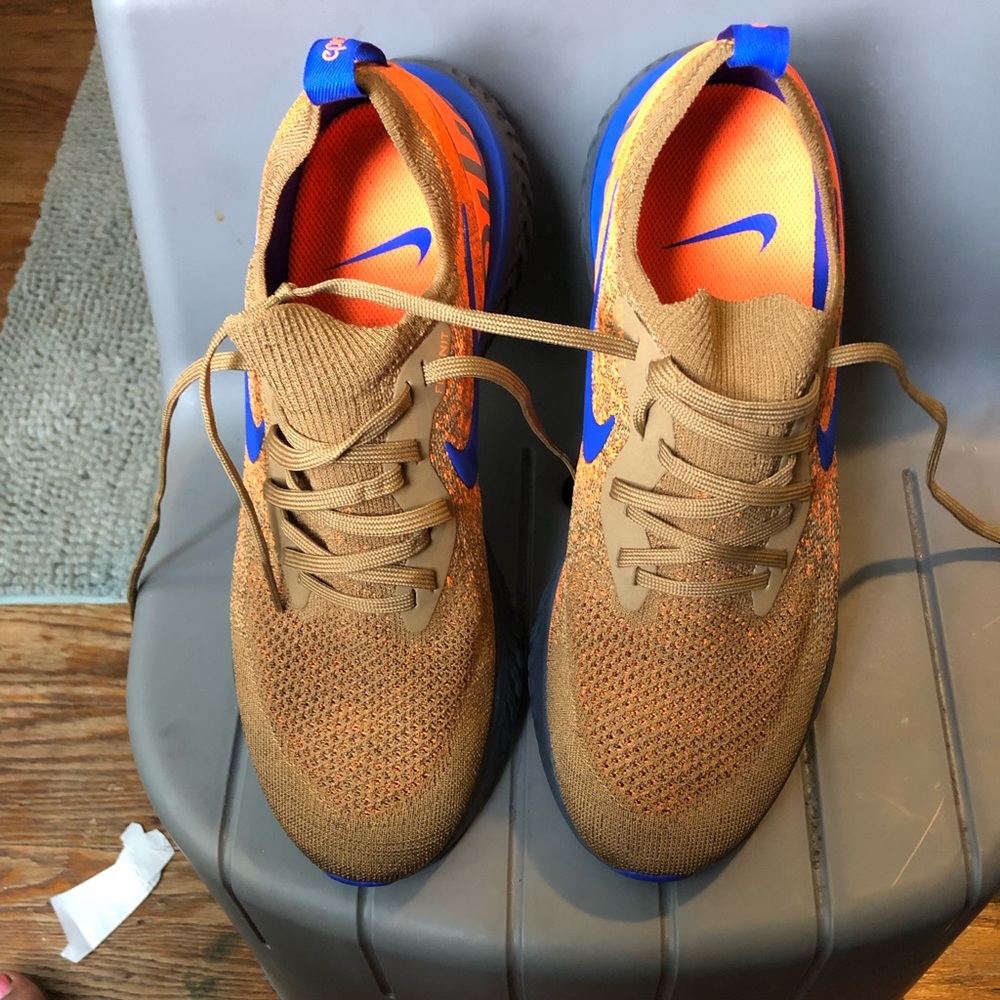 Flint knit Nike’s
